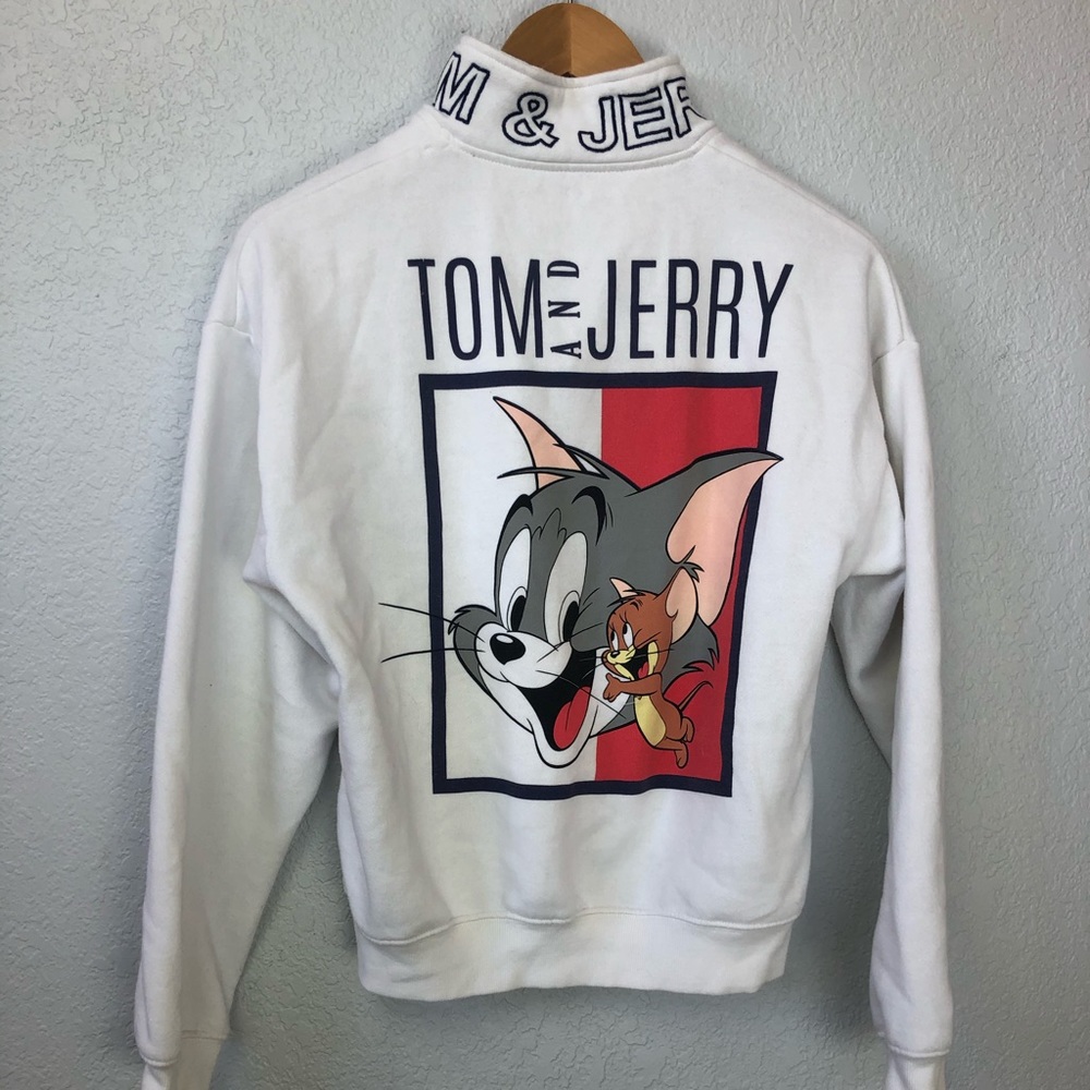 Tom and Jerry sweatshirt